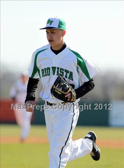 Thumbnail 2 in Crandall vs Rio Vista (Ferris Tournament) photogallery.