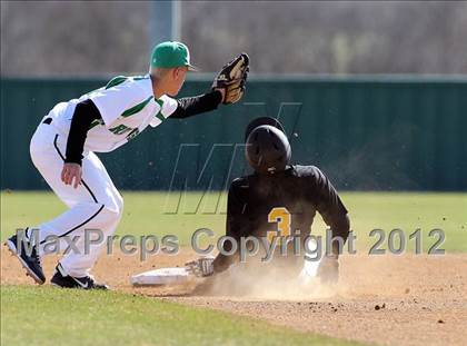 Thumbnail 3 in Crandall vs Rio Vista (Ferris Tournament) photogallery.