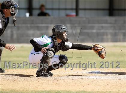 Thumbnail 2 in Crandall vs Rio Vista (Ferris Tournament) photogallery.