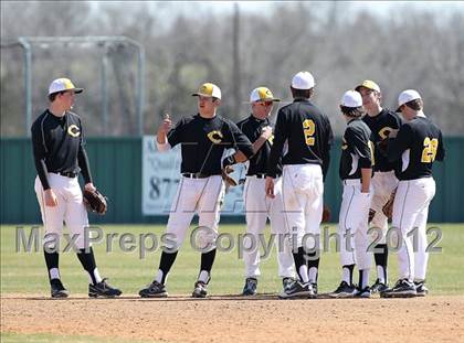 Thumbnail 2 in Crandall vs Rio Vista (Ferris Tournament) photogallery.
