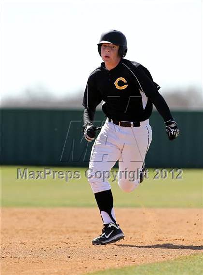 Thumbnail 2 in Crandall vs Rio Vista (Ferris Tournament) photogallery.