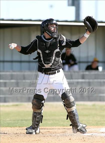 Thumbnail 3 in Crandall vs Rio Vista (Ferris Tournament) photogallery.