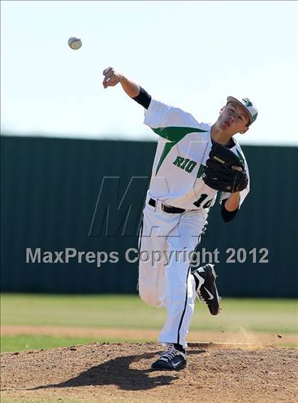 Thumbnail 2 in Crandall vs Rio Vista (Ferris Tournament) photogallery.