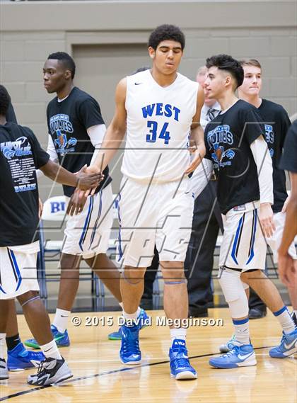 Thumbnail 1 in Plano West vs. Cedar Hill (UIL 6A Regional Quarterfinal Playoff) photogallery.
