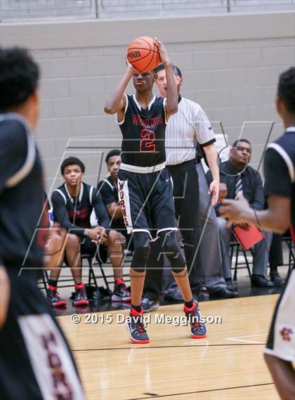 Thumbnail 2 in Plano West vs. Cedar Hill (UIL 6A Regional Quarterfinal Playoff) photogallery.