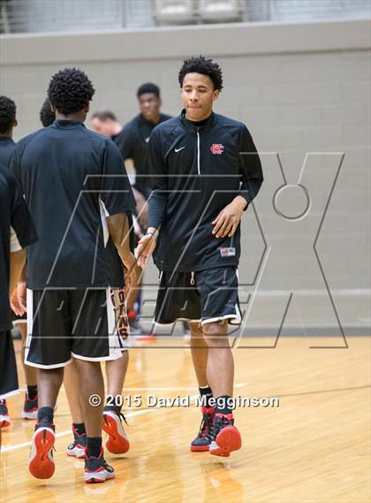 Thumbnail 2 in Plano West vs. Cedar Hill (UIL 6A Regional Quarterfinal Playoff) photogallery.