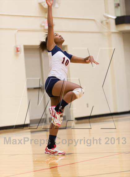 Thumbnail 2 in Madison vs. Roosevelt photogallery.