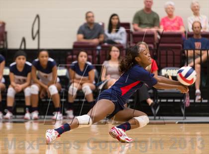 Thumbnail 1 in Madison vs. Roosevelt photogallery.