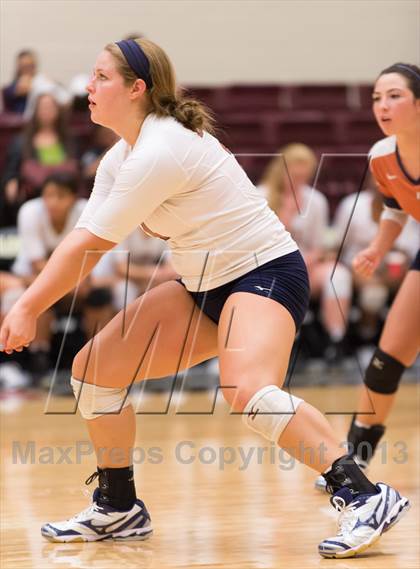 Thumbnail 3 in Madison vs. Roosevelt photogallery.