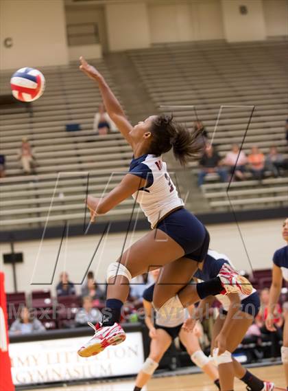 Thumbnail 1 in Madison vs. Roosevelt photogallery.