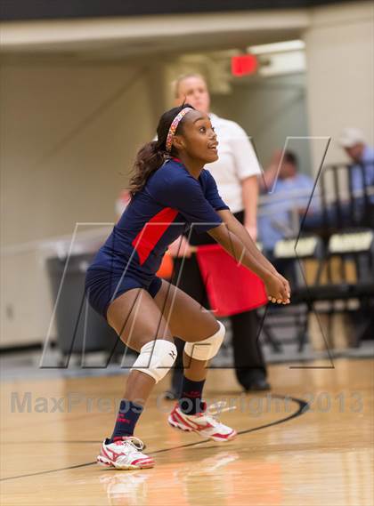 Thumbnail 1 in Madison vs. Roosevelt photogallery.