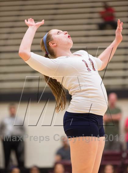 Thumbnail 3 in Madison vs. Roosevelt photogallery.
