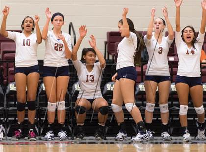 Thumbnail 3 in Madison vs. Roosevelt photogallery.