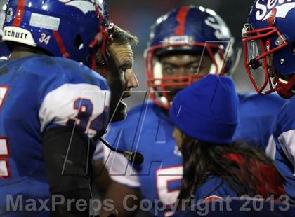 Thumbnail 2 in Serra vs. Chaminade (CIF SS Western Division Final) photogallery.