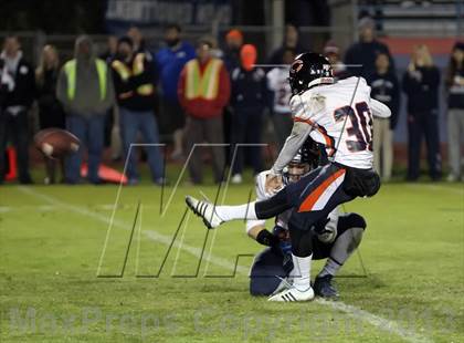 Thumbnail 2 in Serra vs. Chaminade (CIF SS Western Division Final) photogallery.