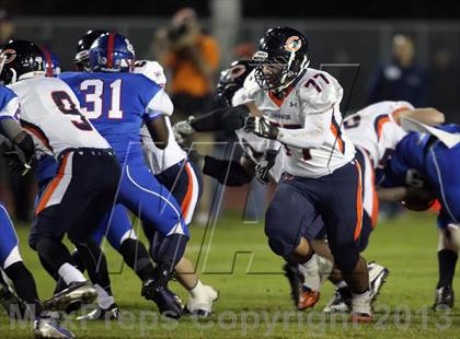 Thumbnail 3 in Serra vs. Chaminade (CIF SS Western Division Final) photogallery.