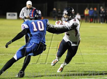 Thumbnail 1 in Serra vs. Chaminade (CIF SS Western Division Final) photogallery.