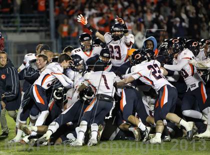 Thumbnail 2 in Serra vs. Chaminade (CIF SS Western Division Final) photogallery.