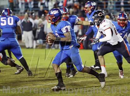 Thumbnail 3 in Serra vs. Chaminade (CIF SS Western Division Final) photogallery.