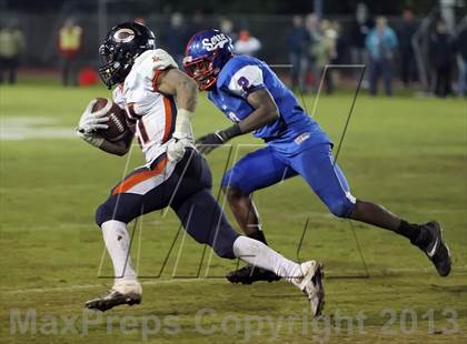 Thumbnail 2 in Serra vs. Chaminade (CIF SS Western Division Final) photogallery.