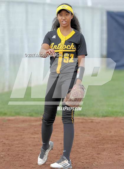 Thumbnail 2 in Antioch vs Freedom photogallery.