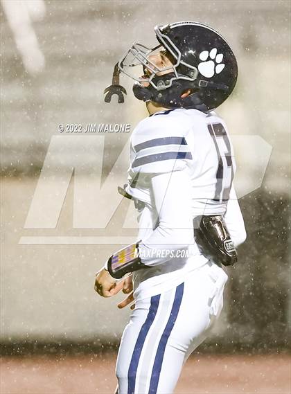 Thumbnail 2 in Marin Catholic @ San Ramon Valley (CIF D2-A NorCal Championship) photogallery.