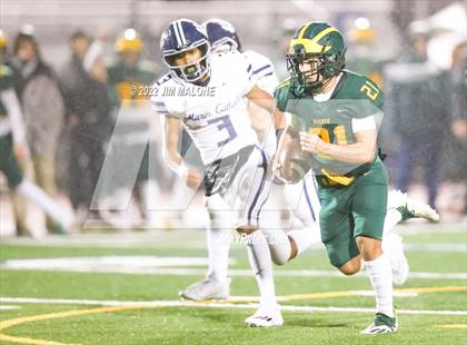 Thumbnail 2 in Marin Catholic @ San Ramon Valley (CIF D2-A NorCal Championship) photogallery.