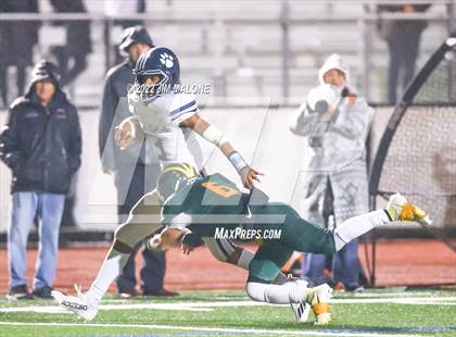 Thumbnail 2 in Marin Catholic @ San Ramon Valley (CIF D2-A NorCal Championship) photogallery.