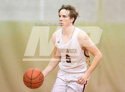 Thumbnail 3 in Archbishop Rummel vs Northlake Christian (Country Day Classic) photogallery.