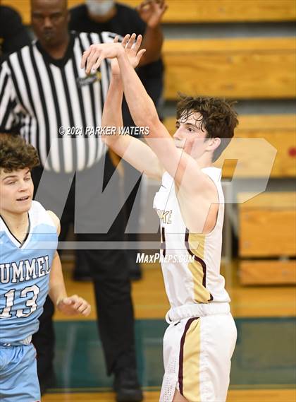 Thumbnail 1 in Archbishop Rummel vs Northlake Christian (Country Day Classic) photogallery.