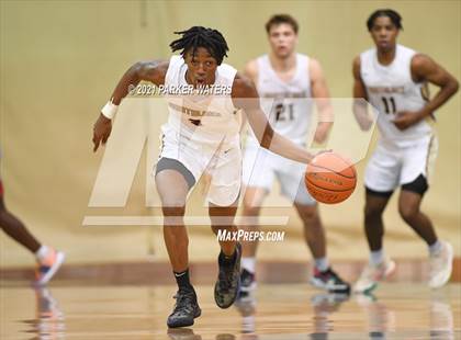 Thumbnail 2 in Archbishop Rummel vs Northlake Christian (Country Day Classic) photogallery.