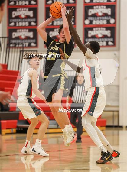 Thumbnail 2 in Monarch @ Eaglecrest photogallery.