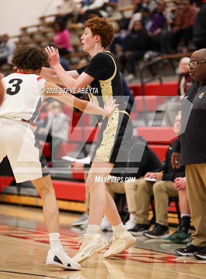 Thumbnail 3 in Monarch @ Eaglecrest photogallery.