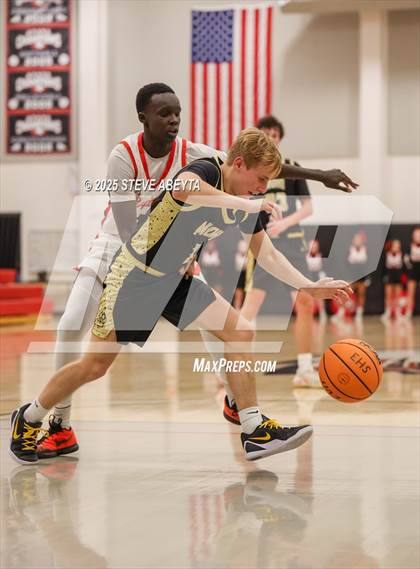 Thumbnail 3 in Monarch @ Eaglecrest photogallery.