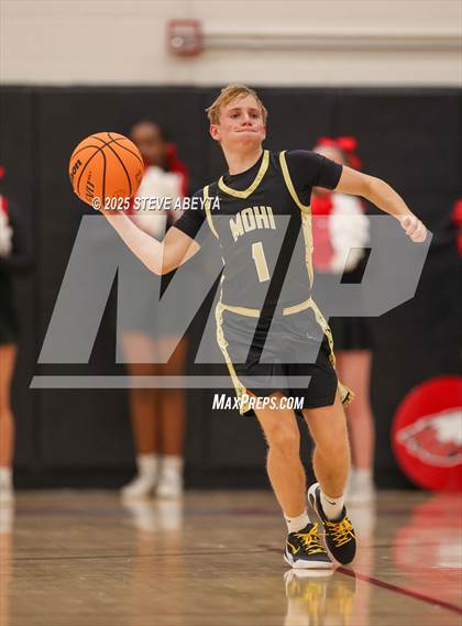 Thumbnail 2 in Monarch @ Eaglecrest photogallery.