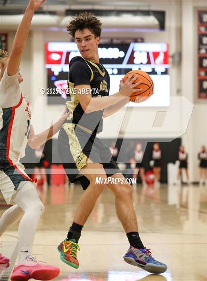 Thumbnail 2 in Monarch @ Eaglecrest photogallery.