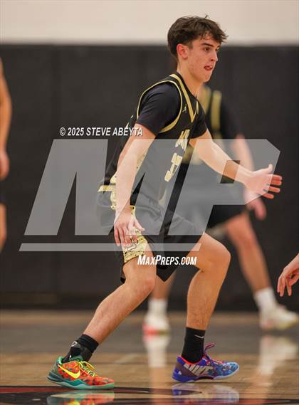 Thumbnail 1 in Monarch @ Eaglecrest photogallery.