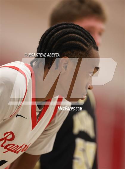 Thumbnail 3 in Monarch @ Eaglecrest photogallery.