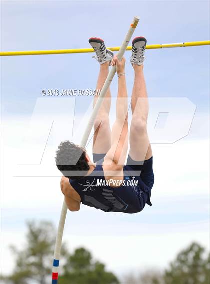 Thumbnail 2 in Bob Jenkins SCTCCCA Coaches Classic (Pole Vault) photogallery.