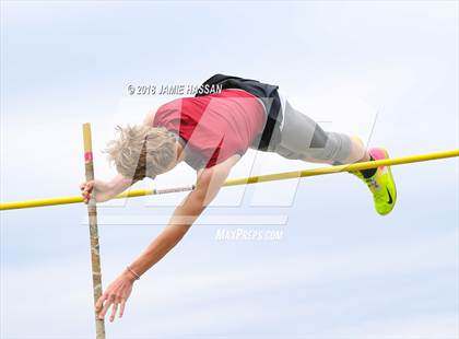 Thumbnail 1 in Bob Jenkins SCTCCCA Coaches Classic (Pole Vault) photogallery.