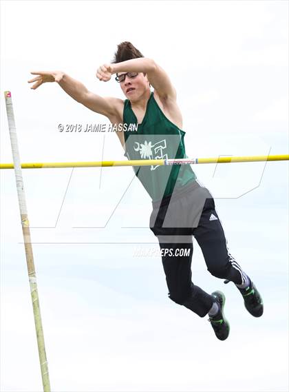Thumbnail 1 in Bob Jenkins SCTCCCA Coaches Classic (Pole Vault) photogallery.