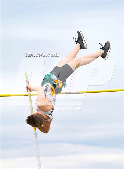 Thumbnail 3 in Bob Jenkins SCTCCCA Coaches Classic (Pole Vault) photogallery.