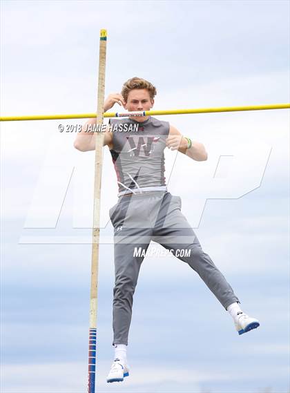 Thumbnail 1 in Bob Jenkins SCTCCCA Coaches Classic (Pole Vault) photogallery.