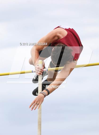 Thumbnail 2 in Bob Jenkins SCTCCCA Coaches Classic (Pole Vault) photogallery.