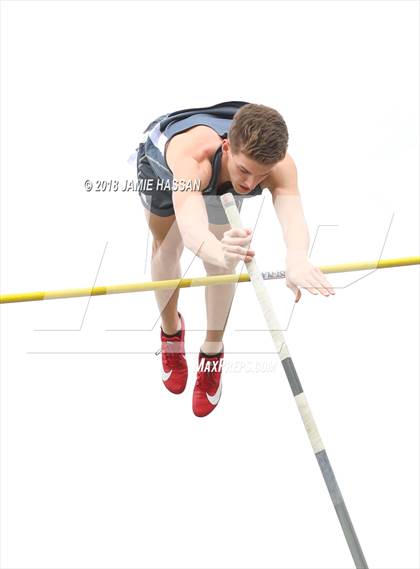 Thumbnail 1 in Bob Jenkins SCTCCCA Coaches Classic (Pole Vault) photogallery.