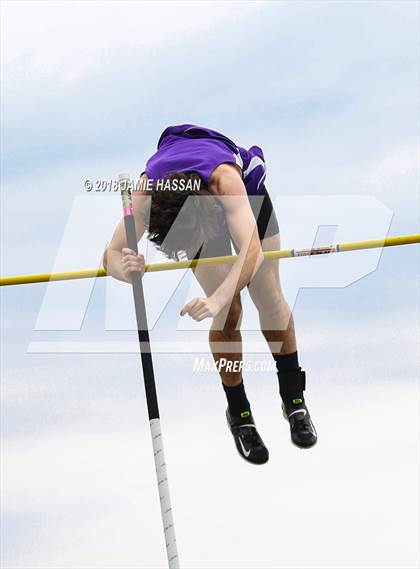 Thumbnail 1 in Bob Jenkins SCTCCCA Coaches Classic (Pole Vault) photogallery.