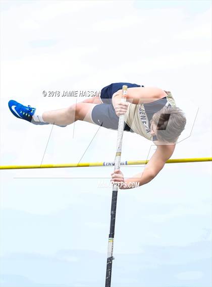 Thumbnail 2 in Bob Jenkins SCTCCCA Coaches Classic (Pole Vault) photogallery.