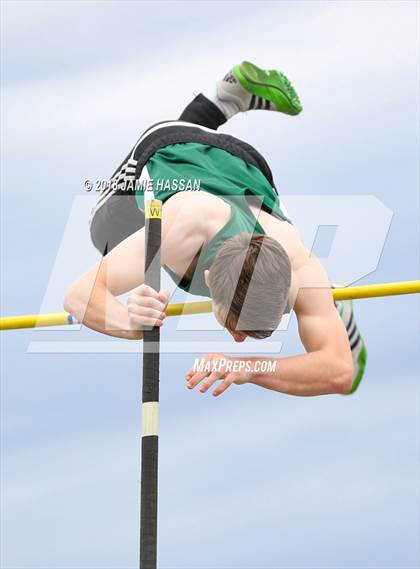 Thumbnail 1 in Bob Jenkins SCTCCCA Coaches Classic (Pole Vault) photogallery.