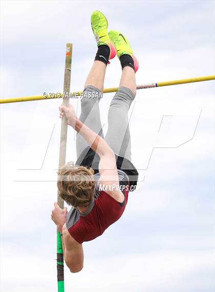 Thumbnail 3 in Bob Jenkins SCTCCCA Coaches Classic (Pole Vault) photogallery.