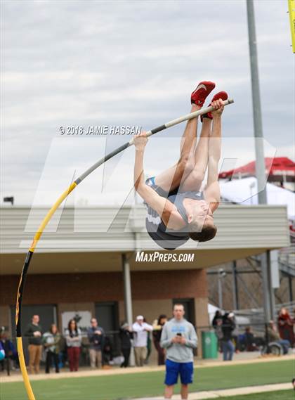 Thumbnail 2 in Bob Jenkins SCTCCCA Coaches Classic (Pole Vault) photogallery.